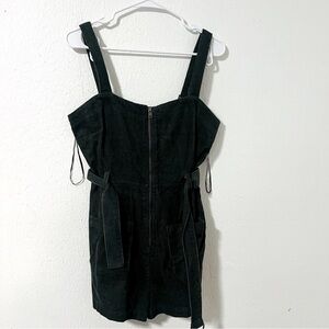 Cotton Candy Women’s Medium Corduroy Mini Romper Olive Pockets Belt EUC Straps